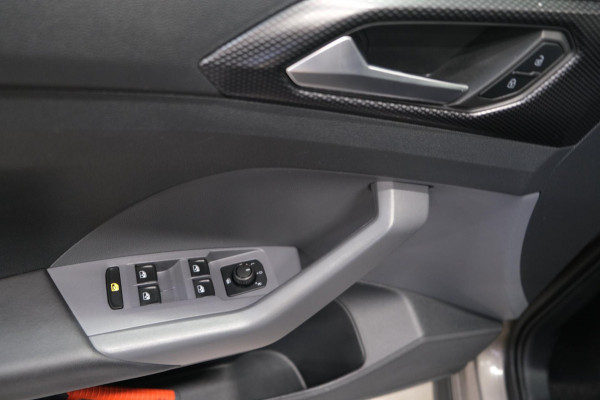 Volkswagen T-Cross 1.0 TSI Life Business - N.A.P. Airco, Cruise, Navi, PDC, Camera.