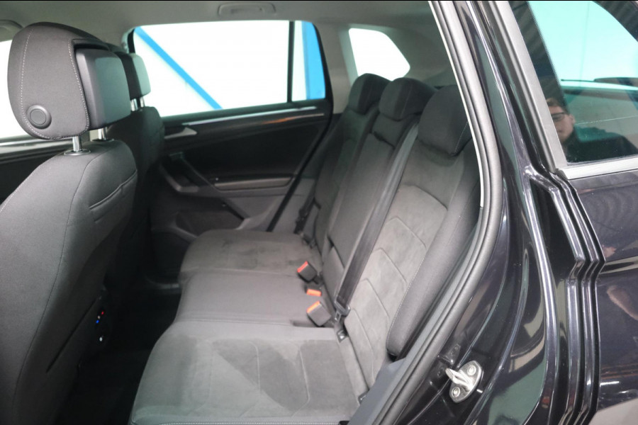 Volkswagen Tiguan 1.5 TSI Elegance Automaat - N.A.P. Airco, Cruise, Navi, PDC, Camera.