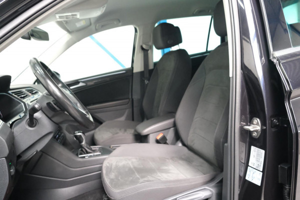 Volkswagen Tiguan 1.5 TSI Elegance Automaat - N.A.P. Airco, Cruise, Navi, PDC, Camera.