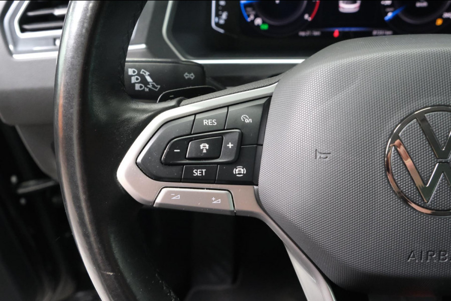 Volkswagen Tiguan 1.5 TSI Elegance Automaat - N.A.P. Airco, Cruise, Navi, PDC, Camera.