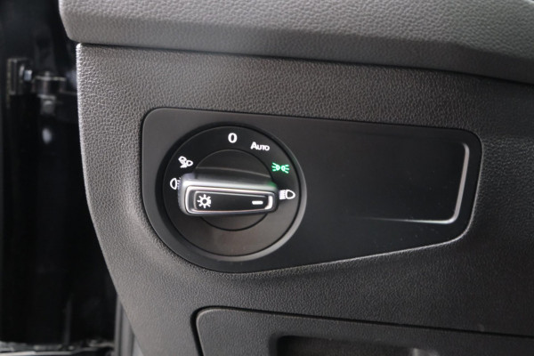 Volkswagen Tiguan 1.5 TSI Elegance Automaat - N.A.P. Airco, Cruise, Navi, PDC, Camera.