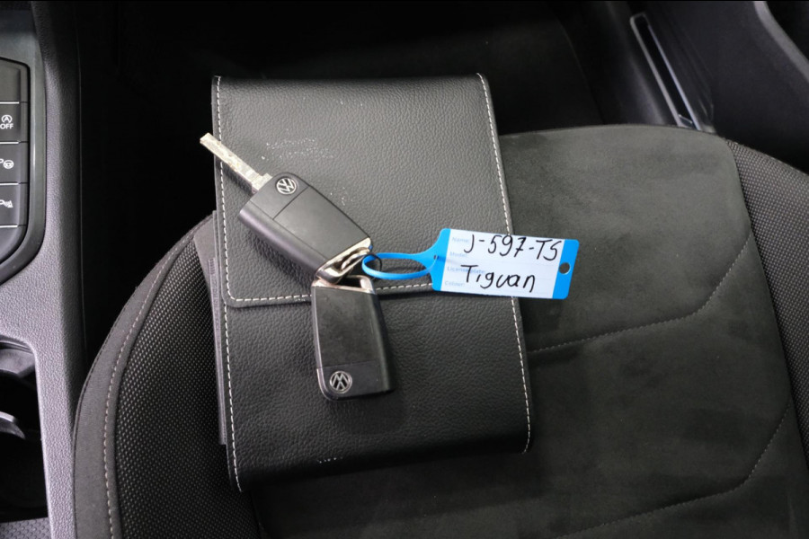 Volkswagen Tiguan 1.5 TSI Elegance Automaat - N.A.P. Airco, Cruise, Navi, PDC, Camera.