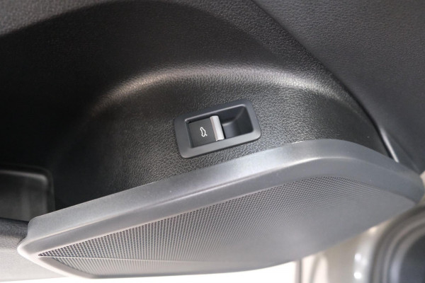 Audi Q5 40 TDI S-Edition 2x S-Line > Grijskenteken <