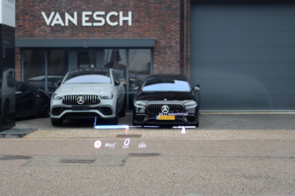 Mercedes-Benz GLE AMG 53 Hybrid 4MATIC+ Premium+ | Luchtvering | Distronic | Memory | Carbon | Trekhaak | Verwarmd Stuurwiel | Burmester | Panoramadak | Massage | Keyless Go | Luchtreinigingspakket | Soft-Close |