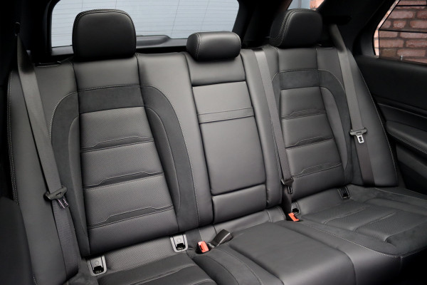 Mercedes-Benz GLE AMG 53 Hybrid 4MATIC+ Premium+ | Luchtvering | Distronic | Memory | Carbon | Trekhaak | Verwarmd Stuurwiel | Burmester | Panoramadak | Massage | Keyless Go | Luchtreinigingspakket | Soft-Close |