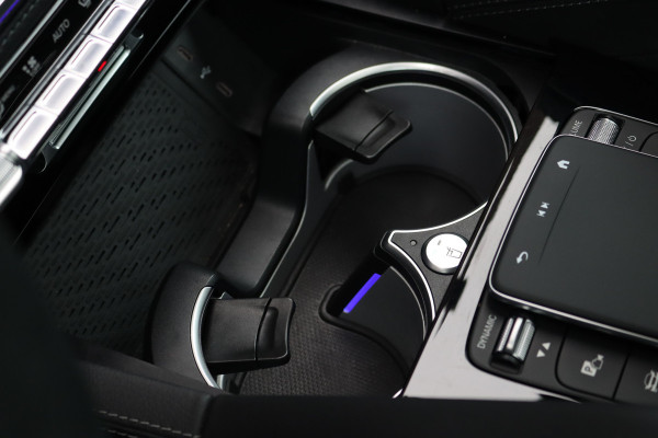 Mercedes-Benz GLE AMG 53 Hybrid 4MATIC+ Premium+ | Luchtvering | Distronic | Memory | Carbon | Trekhaak | Verwarmd Stuurwiel | Burmester | Panoramadak | Massage | Keyless Go | Luchtreinigingspakket | Soft-Close |