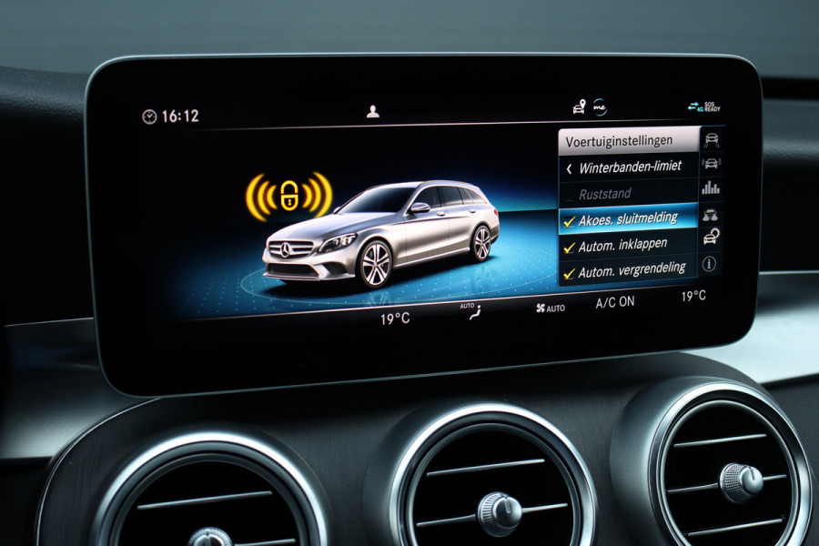 Mercedes-Benz C-Klasse Estate 220 d Premium+ AMG Line | Camera | Trekhaak | Multibeam LED | Standverwarming | Nightpakket | Stoelverwarming | Elektrische Achterklep |