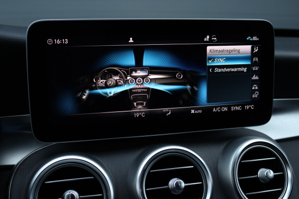 Mercedes-Benz C-Klasse Estate 220 d Premium+ AMG Line | Camera | Trekhaak | Multibeam LED | Standverwarming | Nightpakket | Stoelverwarming | Elektrische Achterklep |