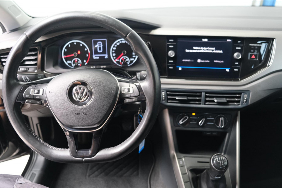 Volkswagen Polo 1.0 TSI Comfortline - N.A.P. Airco, Cruise, Apple CarPlay.