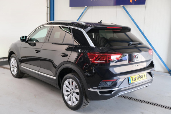 Volkswagen T-Roc 1.0 TSI Sport - N.A.P. Airco, Cruise, Navi, PDC.