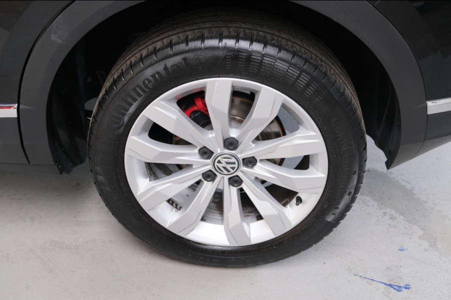 Volkswagen T-Roc 1.0 TSI Sport - N.A.P. Airco, Cruise, Navi, PDC.