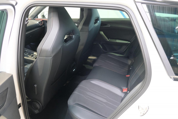 CUPRA Leon Sportstourer 1.4 e-Hybrid Business - Airco, Cruise, Navi, PDC, Stoelverwarming.