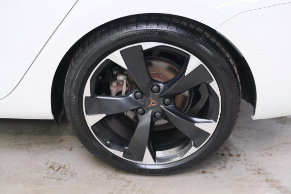 CUPRA Leon Sportstourer 1.4 e-Hybrid Business - Airco, Cruise, Navi, PDC, Stoelverwarming.