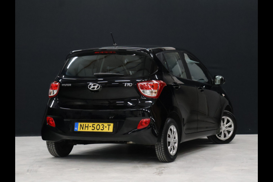 Hyundai i10 1.0i i-Motion Comfort [CRUISE CONTROL, CLIMATE CONTROL, RADIO, CD-SPELER, ELEKTRISCHE RAMEN, NIEUWSTAAT]