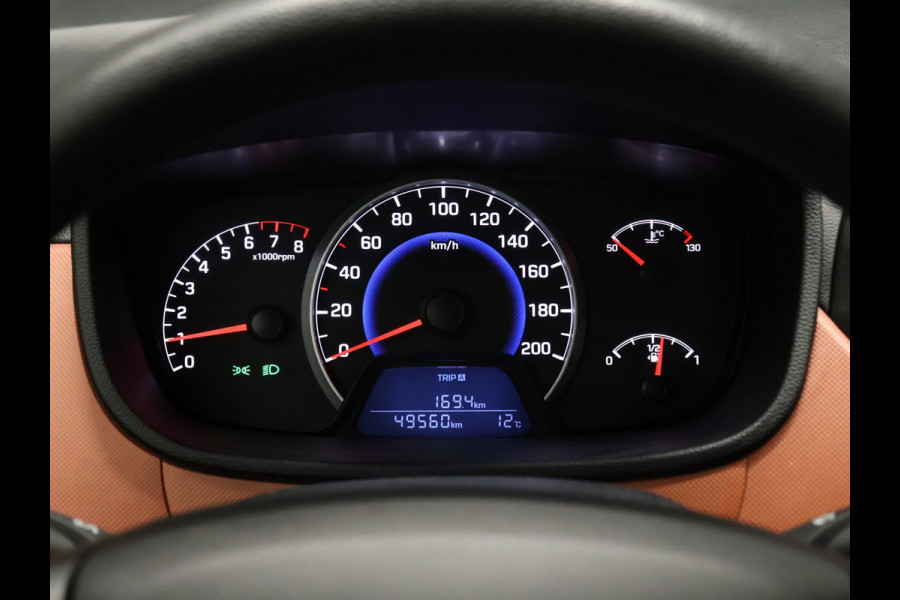 Hyundai i10 1.0i i-Motion Comfort [CRUISE CONTROL, CLIMATE CONTROL, RADIO, CD-SPELER, ELEKTRISCHE RAMEN, NIEUWSTAAT]