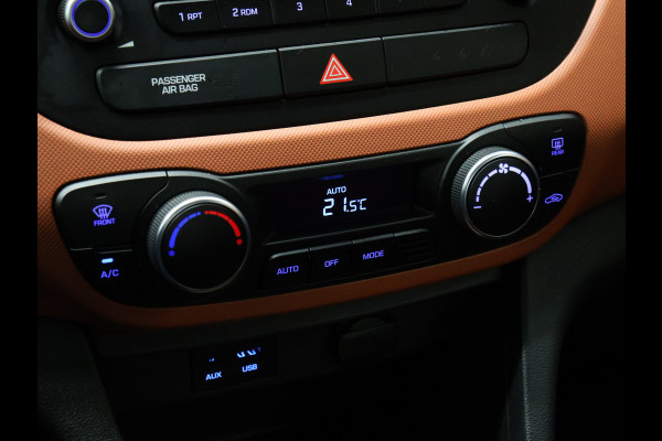 Hyundai i10 1.0i i-Motion Comfort [CRUISE CONTROL, CLIMATE CONTROL, RADIO, CD-SPELER, ELEKTRISCHE RAMEN, NIEUWSTAAT]