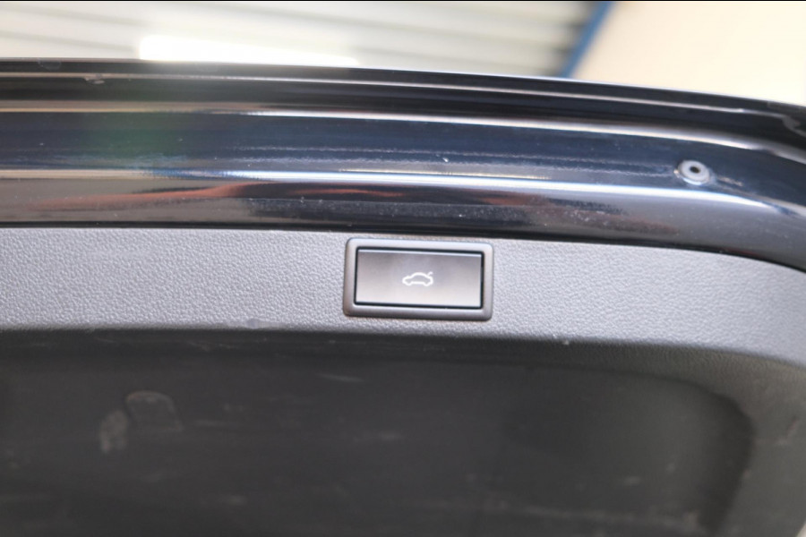 Škoda Octavia Combi 1.5 TSI First Edition - N.A.P. Airco, Cruise, Navi, PDC, Pano dak.