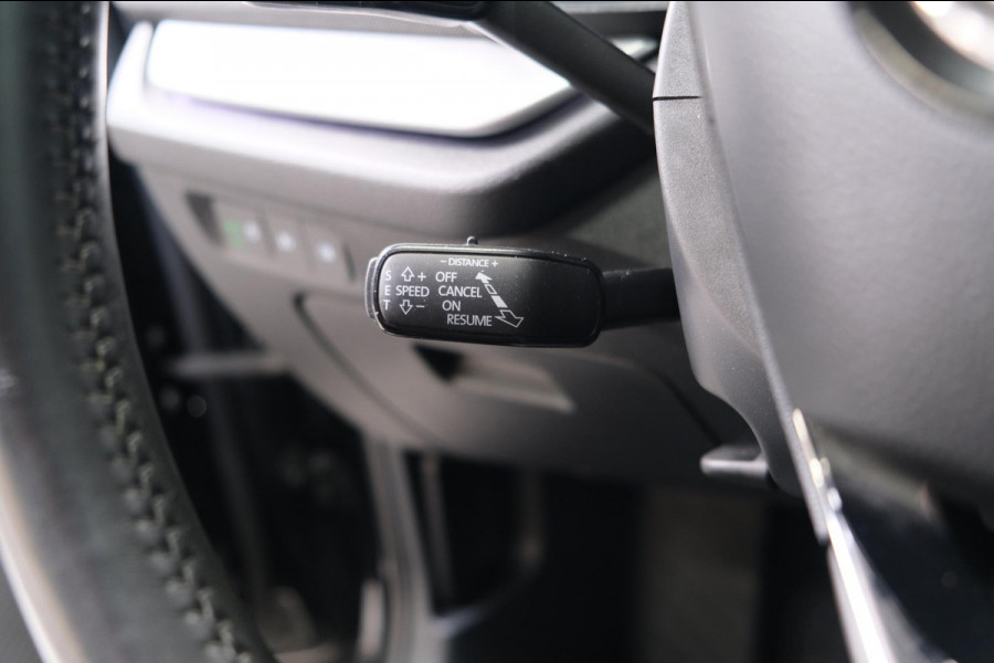 Škoda Octavia Combi 1.5 TSI First Edition - N.A.P. Airco, Cruise, Navi, PDC, Pano dak.