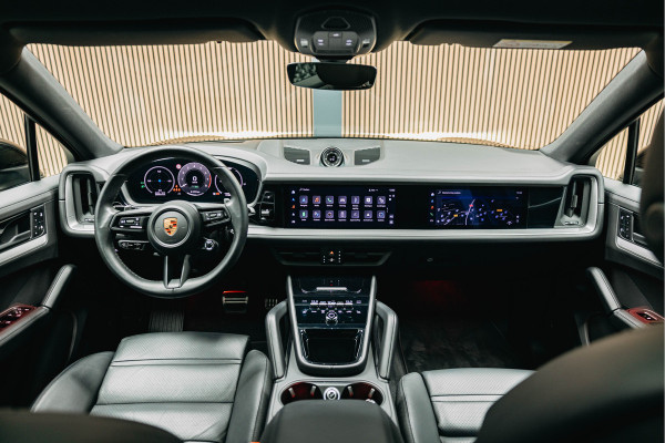 Porsche Cayenne 3.0 S E-Hybrid | Sport Chrono | Turbo GT wielen | Head-Up | Bose | Stoelverwarming |