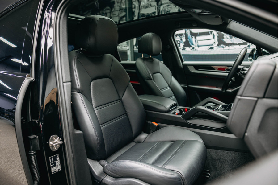Porsche Cayenne 3.0 S E-Hybrid | Sport Chrono | Turbo GT wielen | Head-Up | Bose | Stoelverwarming |