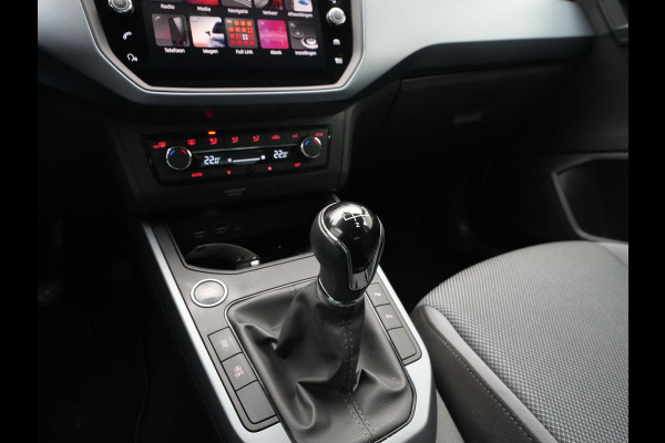 Seat Arona 1.0 TSI 95pk Style Business Intense Navigatie Camera Acc Keyless Carplay 283