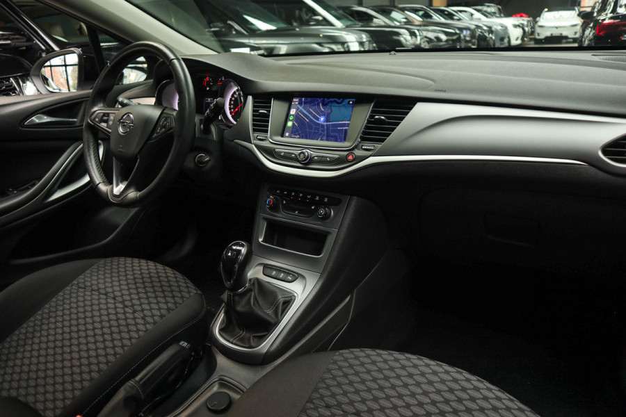 Opel Astra 1.2 T Navi Airco Stoel & stuurverwarming Carplay PDC Bluetooth Cruise PDC 6 versnellingen BTW auto