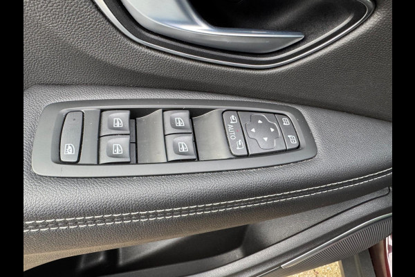 Renault Scénic TCe 140 EDC Intens