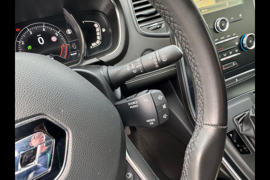 Renault Scénic TCe 140 EDC Intens