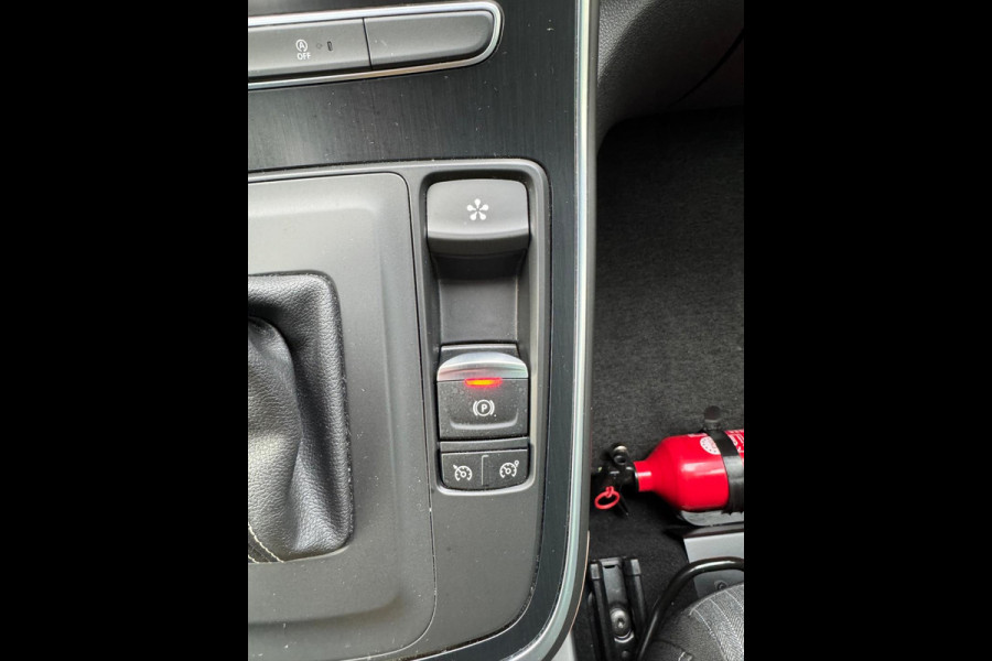 Renault Scénic TCe 140 EDC Intens