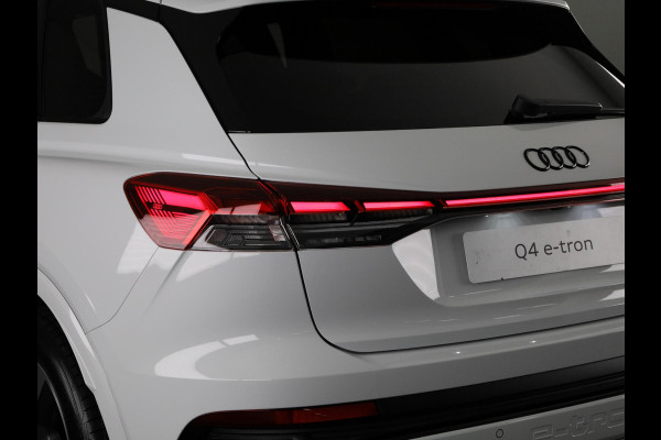 Audi Q4 e-tron 45 S edition Competition e-tron 82 kWh 286 pk | Assistentiepakket plus | Comfortpakket plus | Ambient verlichting | Optiekpakket zwart plus |