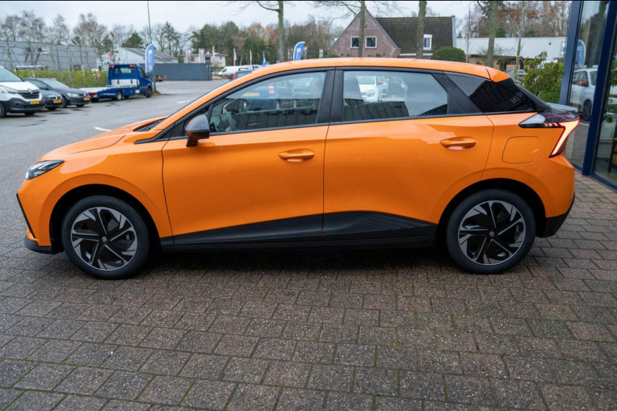 MG Mg4 electric Standard 51 kWh|Prijs rijklaar incl 12 mnd garantie|Ledverlichting Keyless LMV 17"
