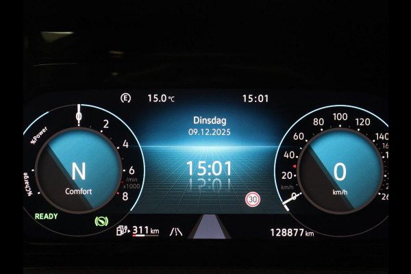 Volkswagen Golf 1.4 eHybrid GTE | Stoelverarming | Trekhaak | Carplay | Adaptive cruise | 18'' | Sportstoelen | Navigatie | Sfeerverlichting | Climate control | Parkeerhulp | PHEV | Plug In