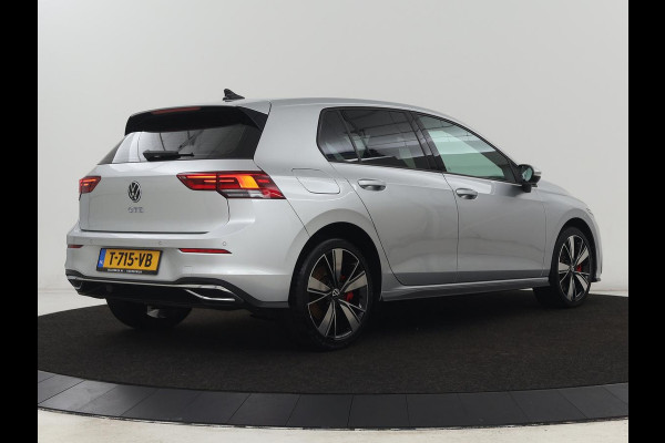 Volkswagen Golf 1.4 eHybrid GTE | Stoelverarming | Trekhaak | Carplay | Adaptive cruise | 18'' | Sportstoelen | Navigatie | Sfeerverlichting | Climate control | Parkeerhulp | PHEV | Plug In