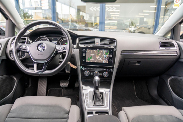 Volkswagen Golf Variant 1.5 TSI DSG Highline Business |Prijs rijklaar incl 12 mnd garantie|Trekhaak Winterpakket Navi Blindspot