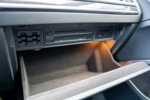 Volkswagen Golf Variant 1.5 TSI DSG Highline Business |Prijs rijklaar incl 12 mnd garantie|Trekhaak Winterpakket Navi Blindspot