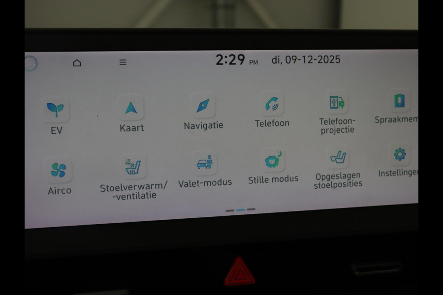 Hyundai IONIQ 5 Lounge 73kWh | Panoramadak | Stoelventilatie | Leder | Head-Up | Warmtepomp | 360 Camera | Achterbankverwarming | Adaptive cruise | Navigatie | Full LED | Carplay