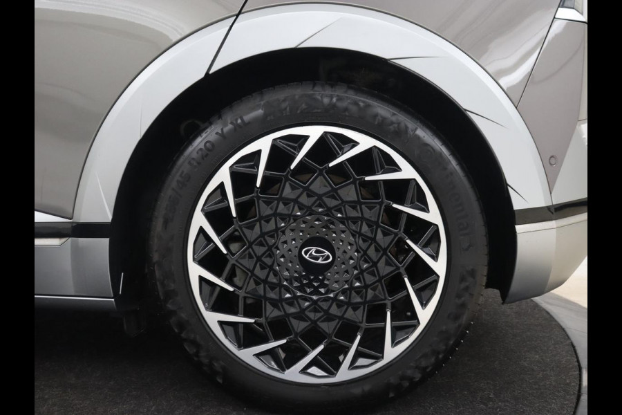 Hyundai IONIQ 5 Lounge 73kWh | Panoramadak | Stoelventilatie | Leder | Head-Up | Warmtepomp | 360 Camera | Achterbankverwarming | Adaptive cruise | Navigatie | Full LED | Carplay