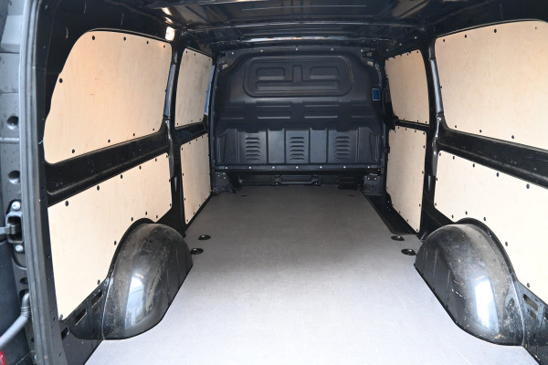 Mercedes-Benz Vito 116 CDI L3 Pro/Select 2500 Kg Trekhaak, Bumpers in kleur, Navigatie en Smartphone integratie, Led verlichting, Etc.