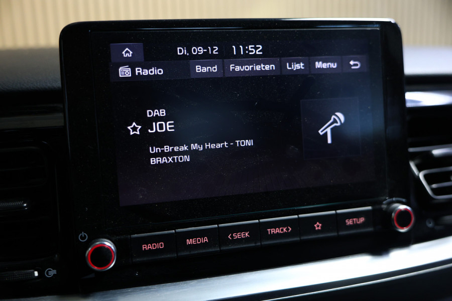 Kia Stonic 1.0 T-GDi MHEV DynamicLine AUT CARPLAY DAB STUUR/STOELVW '23