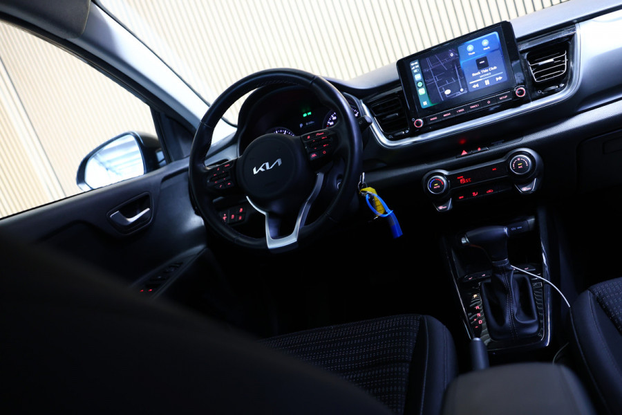 Kia Stonic 1.0 T-GDi MHEV DynamicLine AUT CARPLAY DAB STUUR/STOELVW '23