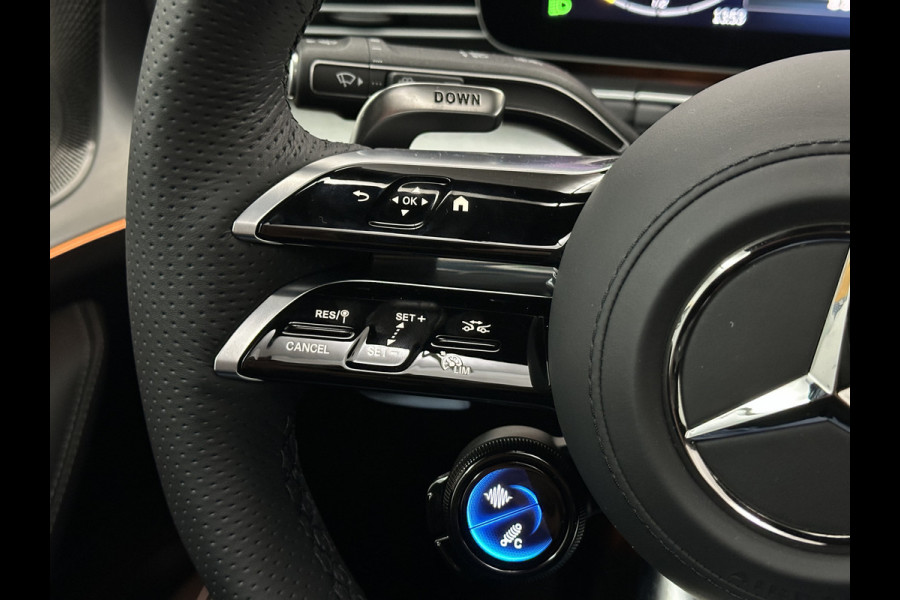 Mercedes-Benz GLE AMG 53 Hybrid 4MATIC+ | Nieuw! | Panorama | Massage | Soft-Close | ACC | 360 Camera | Stoelventilatie | Head-Up | Burmester | Trekhaak | Stoelverwarming V+A | 4-Zone Clima | AMG Drive-Unit | ISO & Warmtewerend Glas | 22 Inch | Keyless-Go | Night-Pakket | Memory | Luchtvering | Parfumering | Carplay | Stuurverwarming | Rij assistent pakket + | Bekerhouder Clima | Draadloos Laden |