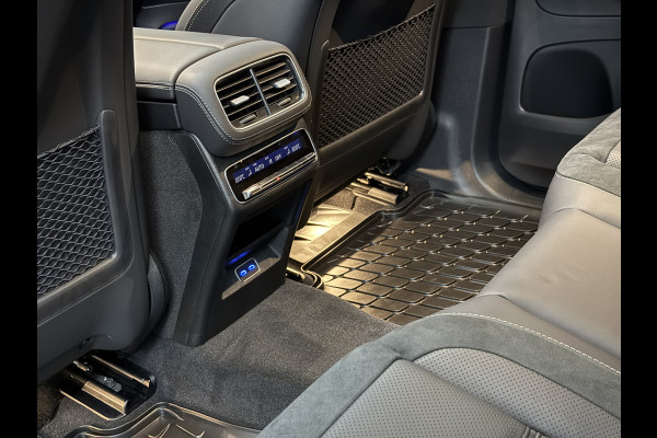 Mercedes-Benz GLE AMG 53 Hybrid 4MATIC+ | Nieuw! | Panorama | Massage | Soft-Close | ACC | 360 Camera | Stoelventilatie | Head-Up | Burmester | Trekhaak | Stoelverwarming V+A | 4-Zone Clima | AMG Drive-Unit | ISO & Warmtewerend Glas | 22 Inch | Keyless-Go | Night-Pakket | Memory | Luchtvering | Parfumering | Carplay | Stuurverwarming | Rij assistent pakket + | Bekerhouder Clima | Draadloos Laden |