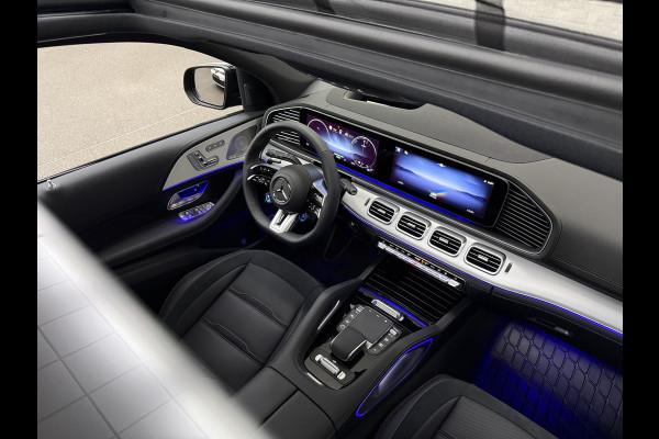 Mercedes-Benz GLE AMG 53 Hybrid 4MATIC+ | Nieuw! | Panorama | Massage | Soft-Close | ACC | 360 Camera | Stoelventilatie | Head-Up | Burmester | Trekhaak | Stoelverwarming V+A | 4-Zone Clima | AMG Drive-Unit | ISO & Warmtewerend Glas | 22 Inch | Keyless-Go | Night-Pakket | Memory | Luchtvering | Parfumering | Carplay | Stuurverwarming | Rij assistent pakket + | Bekerhouder Clima | Draadloos Laden |