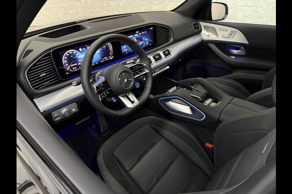 Mercedes-Benz GLE AMG 53 Hybrid 4MATIC+ | Nieuw! | Panorama | Massage | Soft-Close | ACC | 360 Camera | Stoelventilatie | Head-Up | Burmester | Trekhaak | Stoelverwarming V+A | 4-Zone Clima | AMG Drive-Unit | ISO & Warmtewerend Glas | 22 Inch | Keyless-Go | Night-Pakket | Memory | Luchtvering | Parfumering | Carplay | Stuurverwarming | Rij assistent pakket + | Bekerhouder Clima | Draadloos Laden |