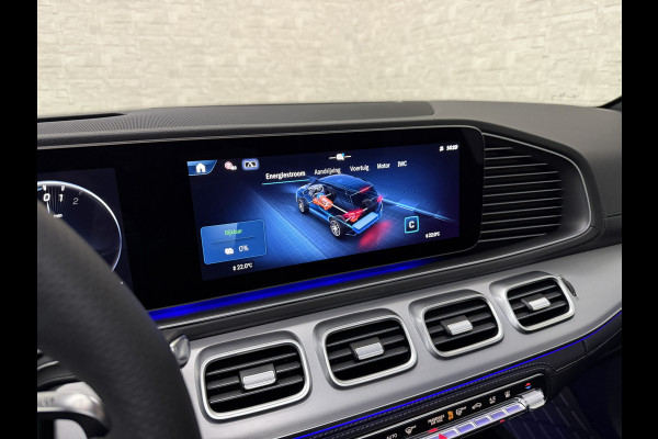 Mercedes-Benz GLE AMG 53 Hybrid 4MATIC+ | Nieuw! | Panorama | Massage | Soft-Close | ACC | 360 Camera | Stoelventilatie | Head-Up | Burmester | Trekhaak | Stoelverwarming V+A | 4-Zone Clima | AMG Drive-Unit | ISO & Warmtewerend Glas | 22 Inch | Keyless-Go | Night-Pakket | Memory | Luchtvering | Parfumering | Carplay | Stuurverwarming | Rij assistent pakket + | Bekerhouder Clima | Draadloos Laden |