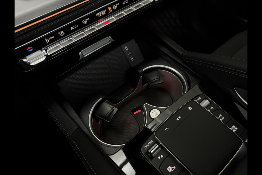 Mercedes-Benz GLE AMG 53 Hybrid 4MATIC+ | Nieuw! | Panorama | Massage | Soft-Close | ACC | 360 Camera | Stoelventilatie | Head-Up | Burmester | Trekhaak | Stoelverwarming V+A | 4-Zone Clima | AMG Drive-Unit | ISO & Warmtewerend Glas | 22 Inch | Keyless-Go | Night-Pakket | Memory | Luchtvering | Parfumering | Carplay | Stuurverwarming | Rij assistent pakket + | Bekerhouder Clima | Draadloos Laden |