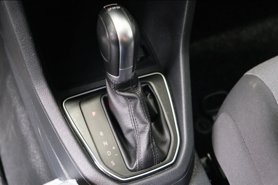 Volkswagen Caddy 2.0 TDI L1H1 BMT Highline Automaat - N.A.P. Airco, Cruise, PDC, Trekhaak.