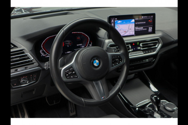 BMW X3 xDrive20i High Exe M-Pakket Leer Camera HUD ACC Navi Laser LED Elektr. achterklep Climate (3-zone) Elektr. trekhaak PDC LM velgen