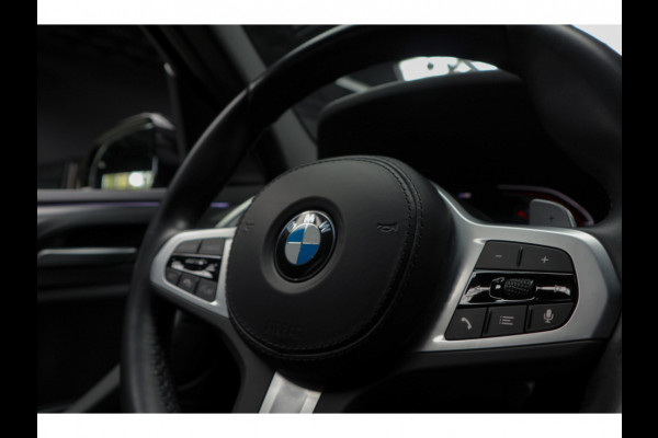 BMW X3 xDrive20i High Exe M-Pakket Leer Camera HUD ACC Navi Laser LED Elektr. achterklep Climate (3-zone) Elektr. trekhaak PDC LM velgen