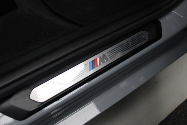 BMW X3 xDrive20i High Exe M-Pakket HUD Leer ACC Camera Navi Laser LED Elektr. achterklep Climate (3-zone) Elektr. trekhaak PDC LM velgen